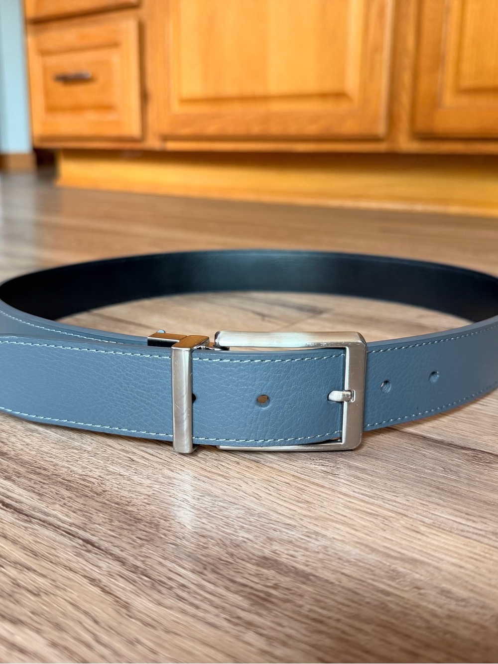 Nike Men's Size 34 Black and Dark Gray Leather Belt with Silver Buckle
